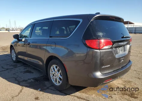 2022 Chrysler Voyager Lx из США, поврежденный, VIN 2C4RC1CG2NR105567